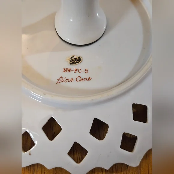 Vintage Norcrest Fine China Pine Cone Pedestal Plate With Gold Trim Lace NW-PC-5 - Picture 8 of 10